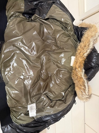 美品⭐︎正規品、モンクレールダウン