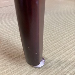 ガラス製ローテーブルの画像