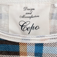 トップス　ブラウス チェック柄　薄手 長袖　の画像