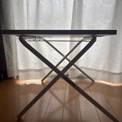 ニトリローテーブルの画像