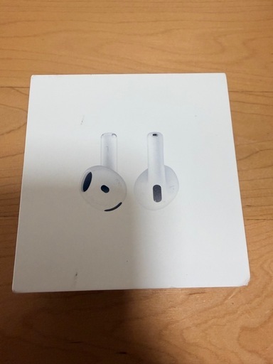 早者勝ち！新品AirPods4！