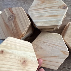 六角形 積み木 木材  17枚の画像