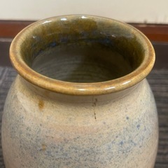 陶器 花瓶 約22cm フラワーベース 花柄 手描き風 銘あり 和風 アンティーク調 の画像