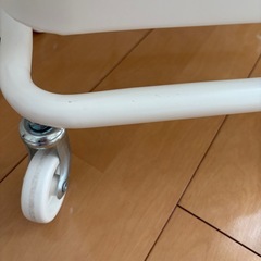 IKEA ロースフルト ワゴン 廃盤品 ホワイトの画像