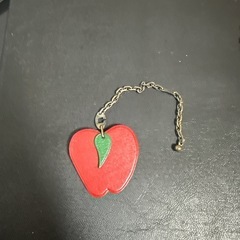 HERMES エルメス アップルチャーム リンゴ レザー シルバー 925の画像