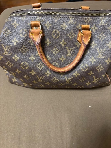 VUITTON