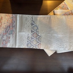 👘鳳凰柄のプラチナ帯 無双 六柄 東広島市でもお取引可能の画像