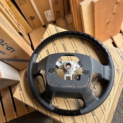 ハイエースダークプライムSハンドル、パネル新車外しの画像