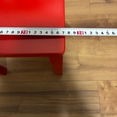 IKEA幼児用イスの画像