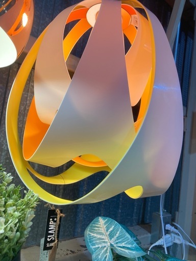 K26【開封のみの未使用品・同等品】SLAMP GOCCIA ペンダントライト OPAL イタリア製 照明 モダン ミッドセンチュリー K26【開封のみの未使用品・同等品】SLAMP GOCCIA ペンダントライト