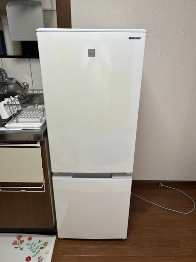 冷蔵庫　SHARP　179L