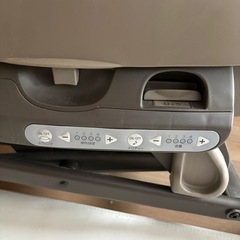 コンビ　ネムリラ　電動ハイチェアの画像