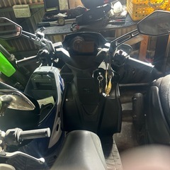 アプリリアsr50レーシング原付の画像