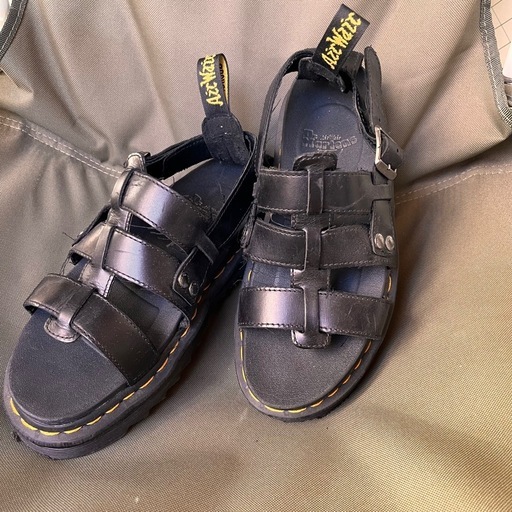 Dr. Martens ドクターマーチン スポーツサンダル