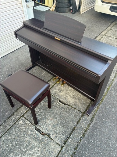 河合楽器製作所（KAWAI） 電子ピアノCN22R