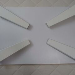 ローテーブル 折畳み 白 サイズ幅75㎝×奥行50㎝×高さ32㎝の画像