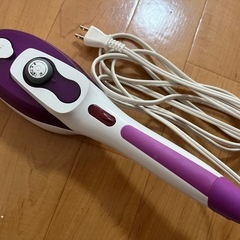 ほぼ未使用／スチームアイロンの画像
