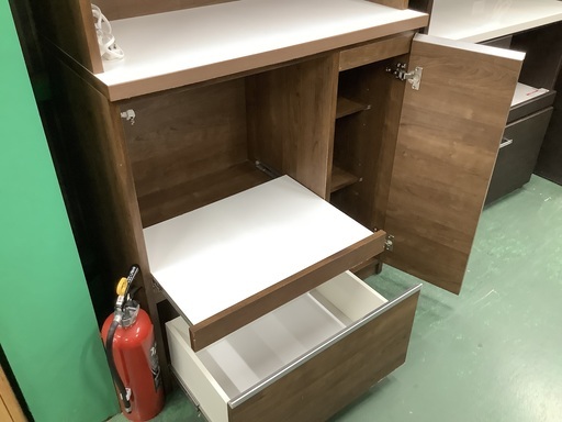 家具ならトレファク吉川店！！  2枚扉レンジボード　ブラウン