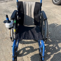 ヤマハの電動車椅子の画像