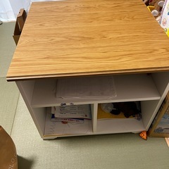 IKEAテーブル売りますの画像