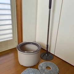 床拭き道具の画像
