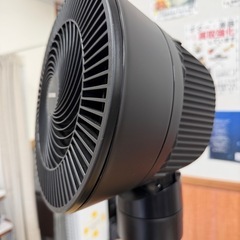 IRIS OHYAMA サーキュレーター扇風機　AZ-AC15TEC-B 2024年製の画像