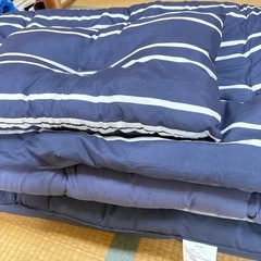 3/27まで出品！！！布団3点セットの画像