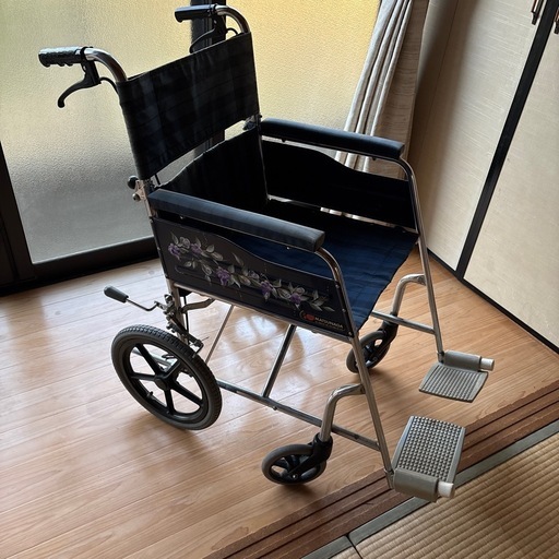 松永製折りたたみ式車椅子