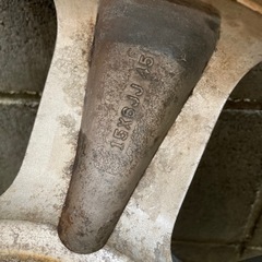 20プリウス純正ホイールの画像