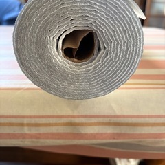 剥がせる壁紙　白　　1ロールの画像