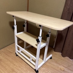 昇降式サイドテーブルの画像
