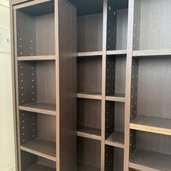 可動性本棚の画像