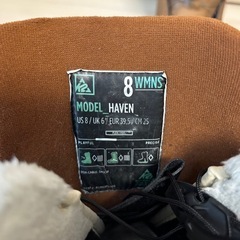 スノーボード用ブーツの画像