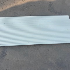 トタン　波板　ルーフ　鉄の画像