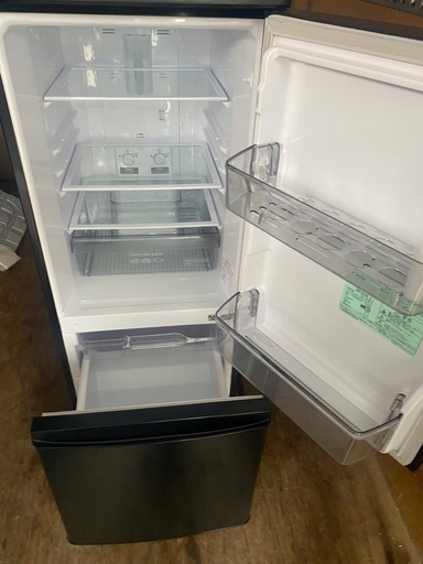 NO B962?福岡市内配送設置無料✨?三菱 146L 2ドアノンフロン冷蔵庫 オリジナル ブラック MR-P15EG-B 2022年