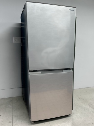 シャープ SHARP 冷蔵庫 幅49.5cm 152L 2ドア シルバーSJ-D15G-S 2020年製 クリーニング済み