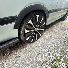 100系ハイエースの画像