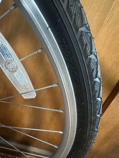 ピカピカ美品アルミ
スポーツ自転車7段変速　新品に近い