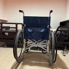 【タイヤ交換可】車椅子の画像