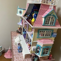 ディズニードールハウス 完成品 フルセット カスタム多数 ライト点灯 美品の画像