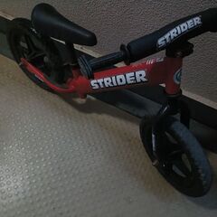 5歳未満に推し進めストライダーの画像
