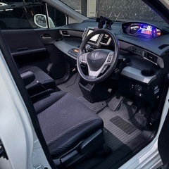 フリード　ジャストセレクション　の画像