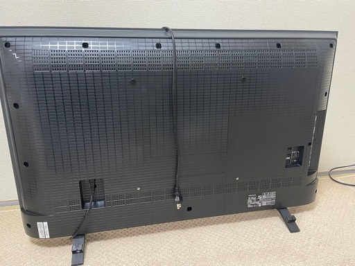 液晶テレビ　43インチ