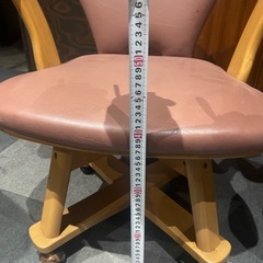 2脚セット　2000円　回転ダイニングチェアの画像
