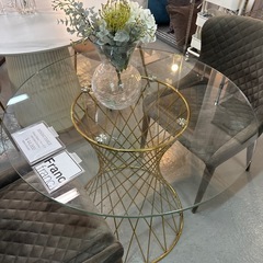 ダイニングテーブルセットの画像