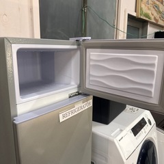 one step 2025年　小型冷蔵庫の画像