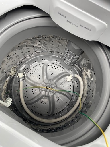 美品　2022年製　洗濯機　6キロ　使用半年　ホワイト