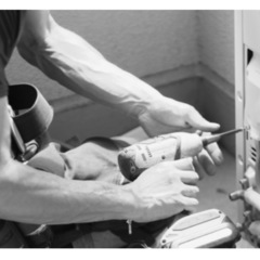 ①急募！！⭐︎現金手渡し⭐︎エアコン工事　アシスタント急募！！　未経験OK　日払い、週払い対応！！　正社員も募集中！！　車通勤可能！！　地下鉄桜通線徳重駅より徒歩20分 の画像