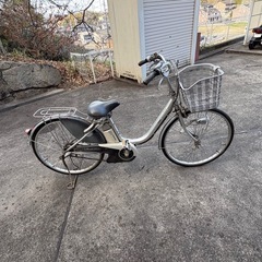 問い合わせ多数のため引き取りの早い方優先します。電動自転車 防犯登録削除済 現状 ブリヂストン 3.7アンペアの画像