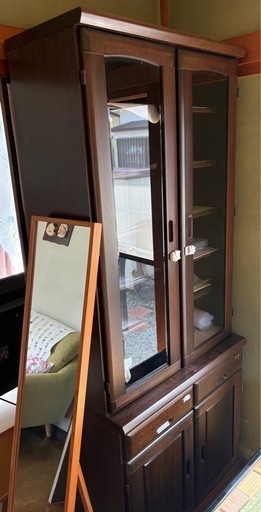 食器棚